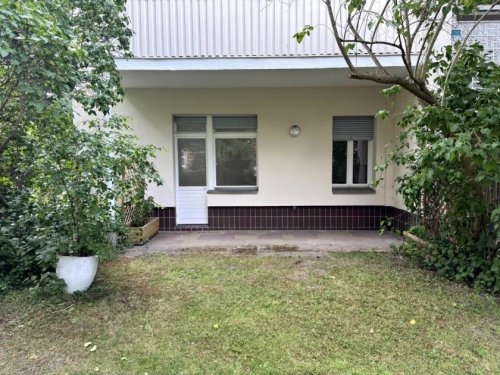 Berlin Immobilienportal Gartenwohnung in Berlin-Westend 
unweit Theodor-Heuss-Platz Wohnung kaufen