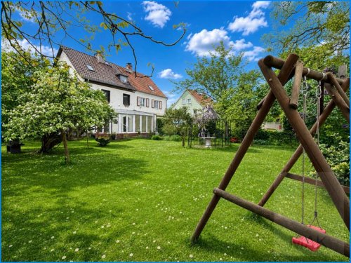 Berlin Hausangebote MAK Immobilien: Doppelhaushälfte mit großem Grundstück in Berlin Zehlendorf Haus kaufen