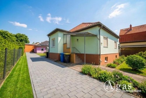 Bernau bei Berlin Immobilien Seltene Gelegenheit: Zwei Häuser auf großem Grundstück in Bernau Haus kaufen