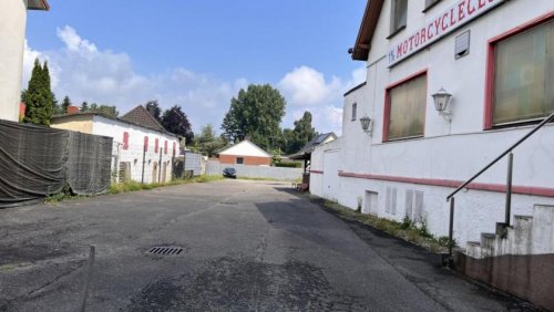 Lübeck Häuser Gewerbeimmobilie mit vielseitigem Potenzial in Lübeck Dänischburg Haus kaufen