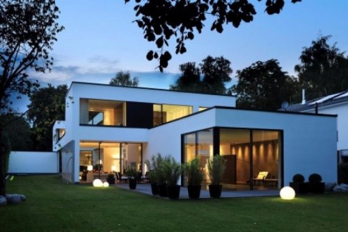 Henstedt-Ulzburg Häuser von Privat Leben Sie im gesundPlusHAUS! 
Bauen Sie das Haus, das gesünder ist, als es das Umweltbundesamt empfiehlt. Haus kaufen