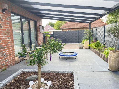 Norden Hausangebote Neuwertige Haushälfte mit Einbauküche in ruhiger Wohnlage! Haus kaufen