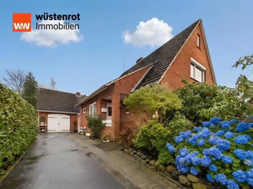 Hage Immobilien Einfamilienhaus in Hage mit Potenzial – ca. 134 m² Wohnfläche + ca. 100 m² Nfl. 795 m² Grundstück Haus kaufen