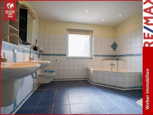 Saterland Häuser * 6 Schlafzimmer * Gasheizung von 2023 * großer Innenhof * großes Grundstück * überdachte Terrasse Haus kaufen