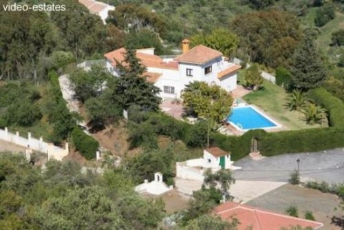 Alhaurin el Grande Immobilien Finca zwischen Coin und Malaga Haus kaufen