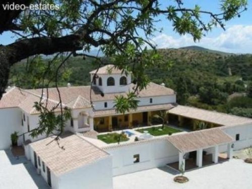 Almoga Immobilien Finca in deutscher Bauqualität in Almogia Haus kaufen