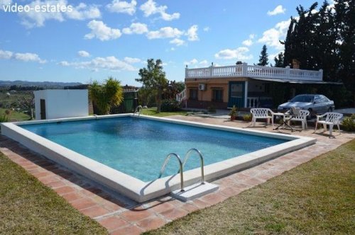 Estacion de Cartama Immobilien Finca mit 2 kleinen Häusern Haus kaufen