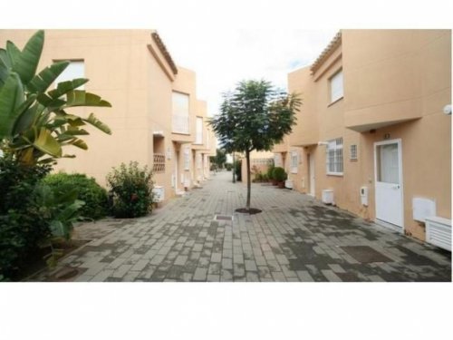 Marbella Wohnungen im Erdgeschoss hda-immo.eu: schönes Stadthaus in Malbella-Ost in Strandnähe Haus kaufen