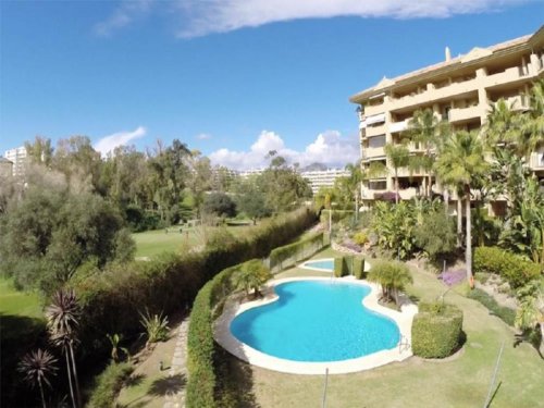 Marbella Inserate von Häusern Luxuriöses, großzügiges Apartment am Golfplatz Wohnung kaufen