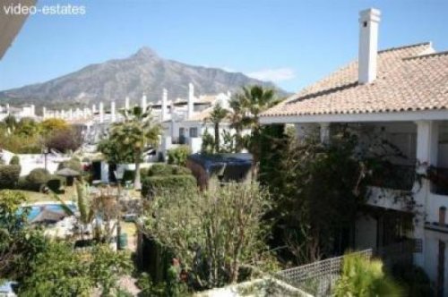 Marbella Wohnungen im Erdgeschoss Reihenhaus in Puerto Banus Haus kaufen