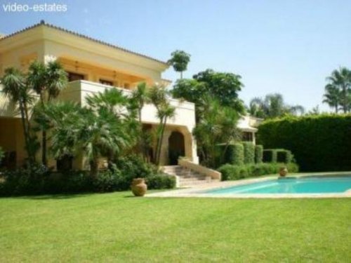 Marbella Mietwohnungen Villa mit Meerblick in Sierra Blanca Haus kaufen