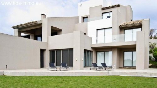 Estepona Wohnungen HDA-immo.eu: Luxus Villa am Golfplatz Los Flamingos in Estepona Haus kaufen