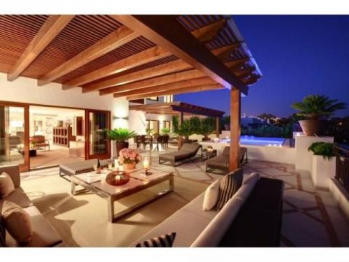 Estepona Immobilien HDA-Immo: Luxus, DIE Penthousewohnung in Estepona (front line beach) zu verkaufen Wohnung kaufen