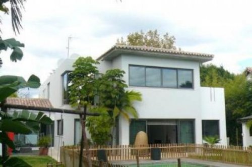 Luxusvilla Neue Goldene Meile - HomeBooster