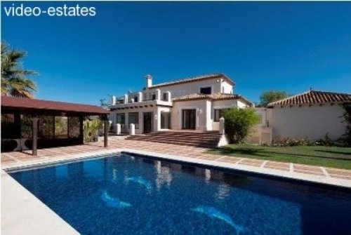 Estepona Immobilien Villa mit Gästehaus - sehr privat gelegen Haus kaufen