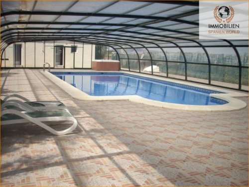 Balsicas Immobilien Finca mit klim.Schwimmbad und Stierkampfarena Grundstück kaufen