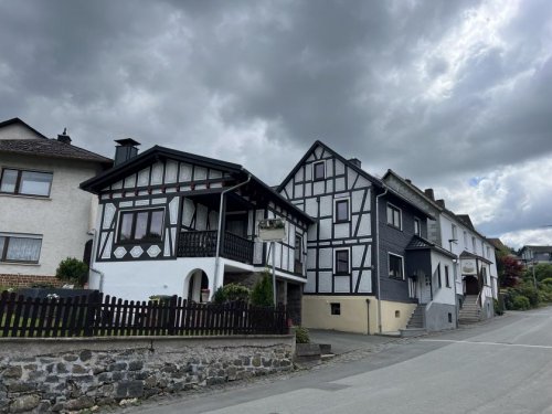 Dautphetal Großzügiges Einfamilienhaus in Dautphetal Haus kaufen