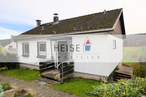 Heinade Inserate von Häusern 1-Familienwohnhaus - Wochenendhaus mit Garage und unverbauter Sicht in den Solling - Hellental Haus kaufen