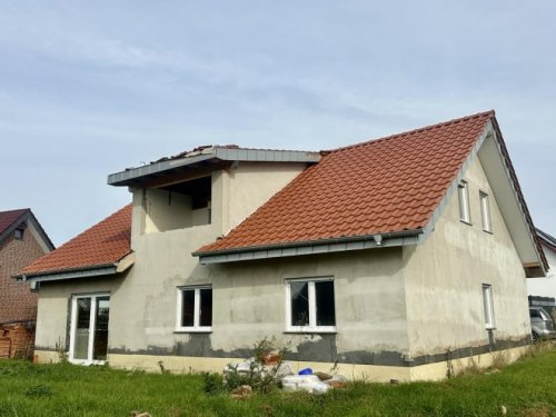 Bevern (Landkreis Holzminden) Hausangebote A+ Neubauhaus in Ortsrandlage Haus kaufen