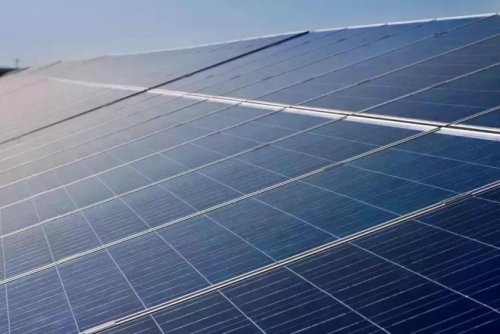 Magdeburg Solardachanlage am Netz 2019 ca. 7,8 % Rendite Gewerbe kaufen