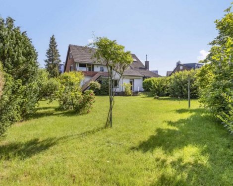 Ratingen Immobilien Doppelhaushälfte auf traumhaftem Grundstück in Ratingen-Tiefenbroich Haus kaufen