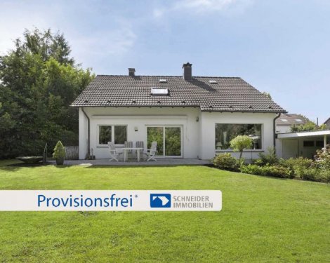 Ratingen Haus Freistehendes Einfamilienhaus mit Garage auf großem Grundstück in Ratingen-Ost Haus kaufen
