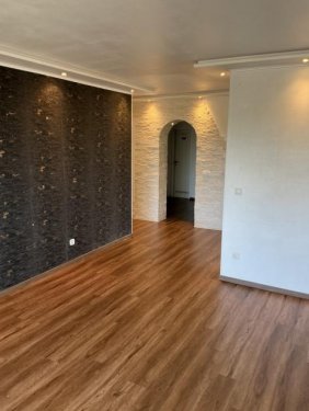 Mönchengladbach Teure Wohnungen Wunderschöne 4-Zimmer-Wohnung mit Balkon, Aufzug und Tiefgaragenstellplatz! Wohnung kaufen