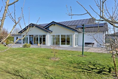 Erkelenz Immobilien GROßZÜGIGES ANWESEN ... IHR NEUES ZUHAUSE MIT RAUM FÜR JEDE LEBENSPHASE Haus kaufen