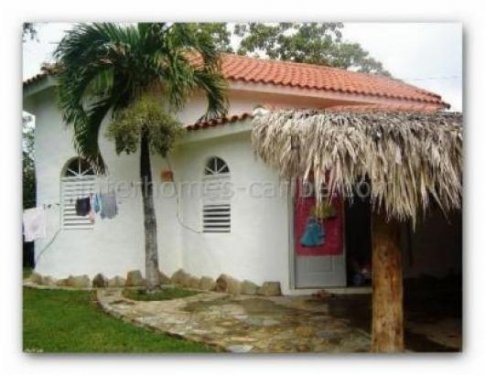 Sosúa/Dominikanische Republik Immobilien Dominikanische Republik: Sosúa: attraktives exquisites Haus mit drei Schlafzimmern, zwei Bädern und Pool. Ruhig gelegen in bei
