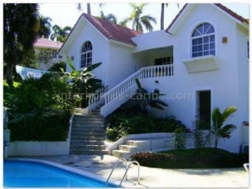Sosúa/Dominikanische Republik Inserate von Häusern Sosua: Schöne Villa mit 174 m² (1 873 sqft) Wohnfläche auf 1145 m² (12 320 sqft) Grundstück, drei Schlafzimmer, zwei Bäder