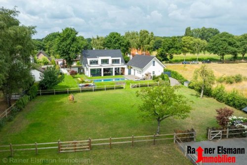 Emmerich am Rhein Immobilien Inserate Elten: Moderne Traumvilla mit freiem Blick am Ortsrand von Elten Haus kaufen