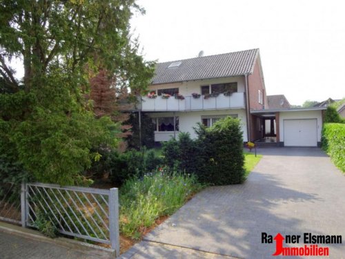 Emmerich am Rhein Immobilie kostenlos inserieren Emmerich: Zweifamilienhaus mit Untergeschoss und 2 Garagen Haus kaufen