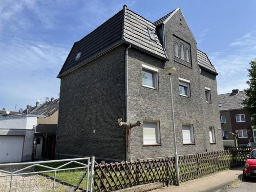 Emmerich am Rhein Immobilienportal Solides Mehrfamilienhaus mit TOP Rendite in Emmerich Haus kaufen