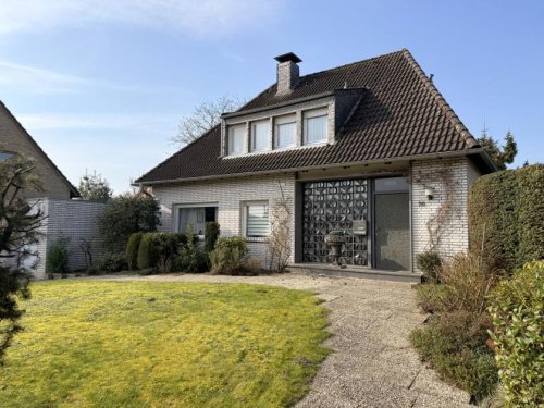 Bedburg-Hau Immobilien Intelligent geplantes Einfamilienhaus in guter Wohnlage von Hau! Haus kaufen