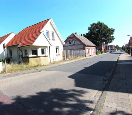 Nordhorn Häuser ***Europa-Makler*** Handwerker aufgepasst, Kleines freistehendes Raumwunder gelegen in Nordhorn Haus kaufen