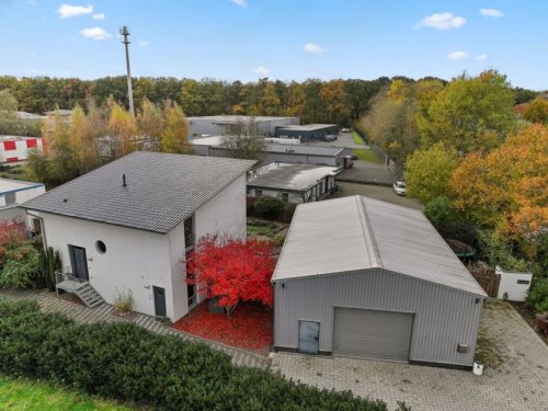 Nordhorn ***Europa-Makler*** Sehr geräumiges Architekten Haus mit Gewerbehalle, gelegen in Nordhorn!!! Haus kaufen