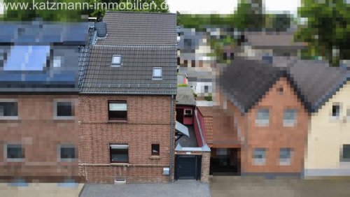Erftstadt Immo Doppelhaushälfte mit Anbau und zwei Terrassen - sofort bezugsfrei Haus kaufen