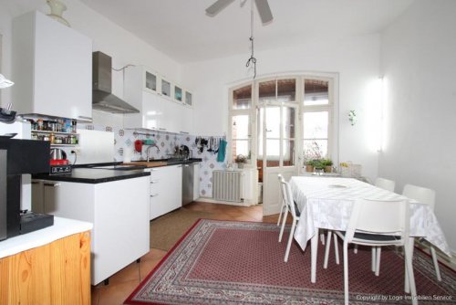 Köln Wohnungen Köln-Porz erleben: Geräumige 3-Zimmer-Wohnung mit historischem Charme Wohnung kaufen