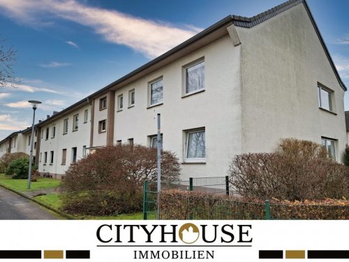 Köln Immobilien CITYHOUSE: Solide Kapitalanlage, gepflegte 4 Zimmer Wohnung mit großem Balkon, 2 Kellerräumen Wohnung kaufen