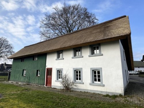 Monschau Immobilien Gemütliches, Langzeit-vermietetes Denkmalhaus in Kalterherberg Haus kaufen