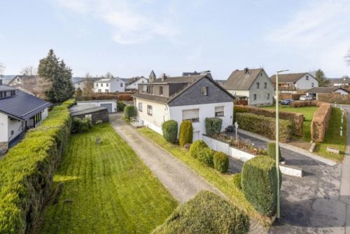Monschau 2-Familienhaus MONSCHAU: Charmantes Zweifamilienhaus PROVISONSFREI + iSFP ! Haus kaufen
