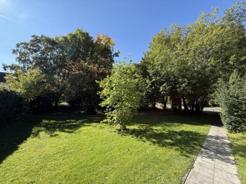 Roetgen Grundstück Großes Grundstück in Roetgen: 1.041 m² mit Entwicklungsperspektive in ruhiger Lage Grundstück kaufen