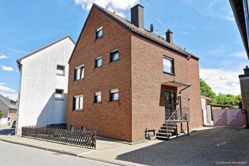 Linnich Immo FAMILIENHAUS MIT STIL UND SUBSTANZ: ... MEHR PLATZ ... MEHR ZUHAUSE ... MEHR WOHNGEFÜHL Haus kaufen
