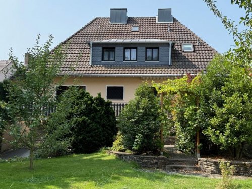 Bonn Suche Immobilie BONN OBERKASSEL freist. Einfam. Haus mit ca. 200 m² Wfl., 841 m² GrSt. Keller, Garage, Baugrundstück Haus kaufen