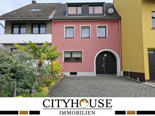 Bornheim (Rhein-Sieg-Kreis) Immo CITYHOUSE: Einfamilienhaus mit viel Platz, Dachterrasse, Traumgarten, Stellplatz für Wohnmobil, PKW Haus kaufen