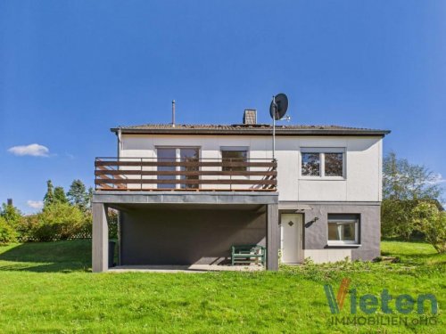 Hellenthal Charmanter Bungalow mit ausgebautem Souterrain in Hellenthal-Hollerath Haus kaufen