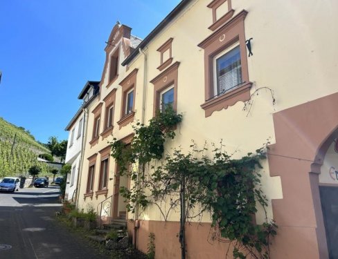 Zeltingen-Rachtig Inserate von Häusern Zwei Wohnhäuser in Zeltigen an der Mosel (hochwasserfrei) mit 233 qm Wohnfläche Haus kaufen