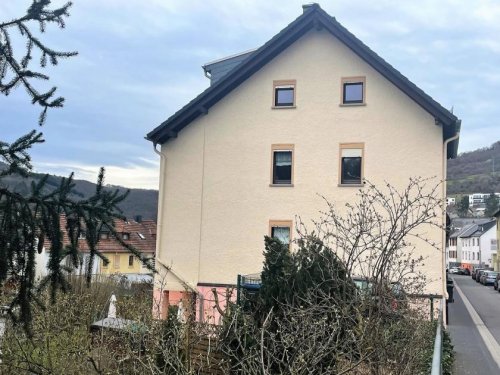 Bärweiler Suche Immobilie Zentral und doch ruhiges Einfamilien-Wohnhaus mit Parkplatz und Garten in Kirn / Hunsrück, nur 600 Meter bis ins Zentrum Haus