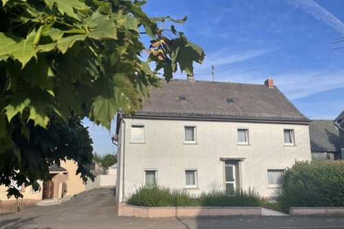 Sensweiler Bauernhaus im Hunsrück 5.000 qm (weitere 6,9 ha Land möglich) Haus kaufen
