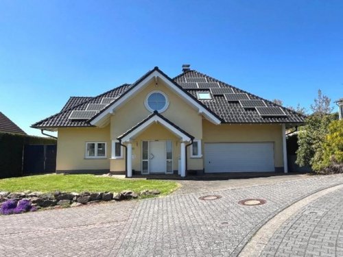 Montabaur Häuser Montabaur, energieeffizientes Wohnhaus am Stadtrand Haus kaufen